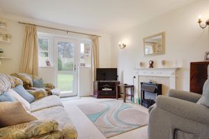 Lounge- click for photo gallery
